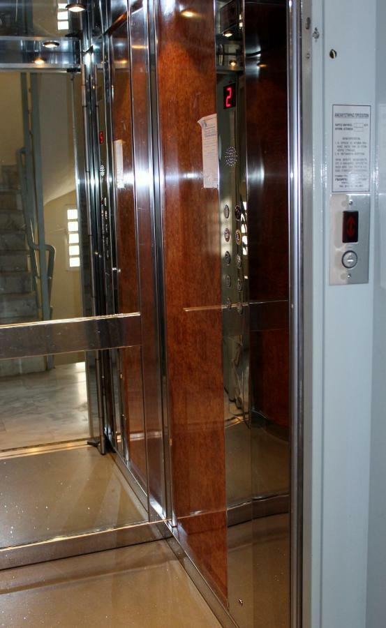 Cozy Studio Apartment In Pireus מראה חיצוני תמונה