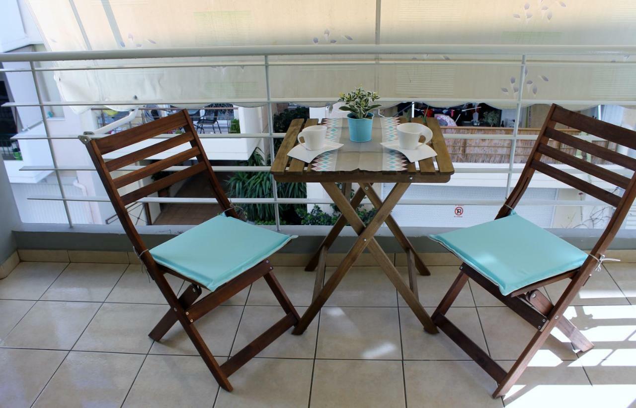 Cozy Studio Apartment In Pireus מראה חיצוני תמונה