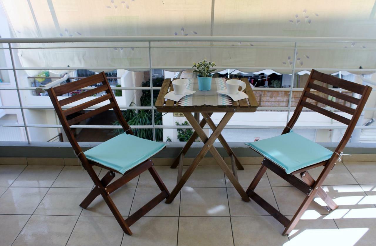 Cozy Studio Apartment In Pireus מראה חיצוני תמונה